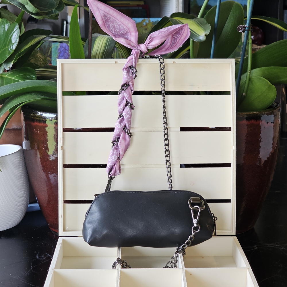 Christian Dior Black and Pink Clutch W/Crossbody Chain & Twilly Added - Picture 10 of 17
